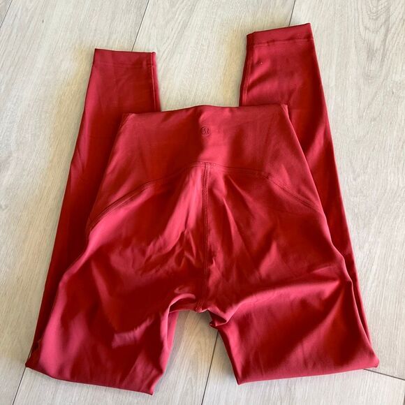 Lululemon women’s leggings size 2 - Picture 7 of 8